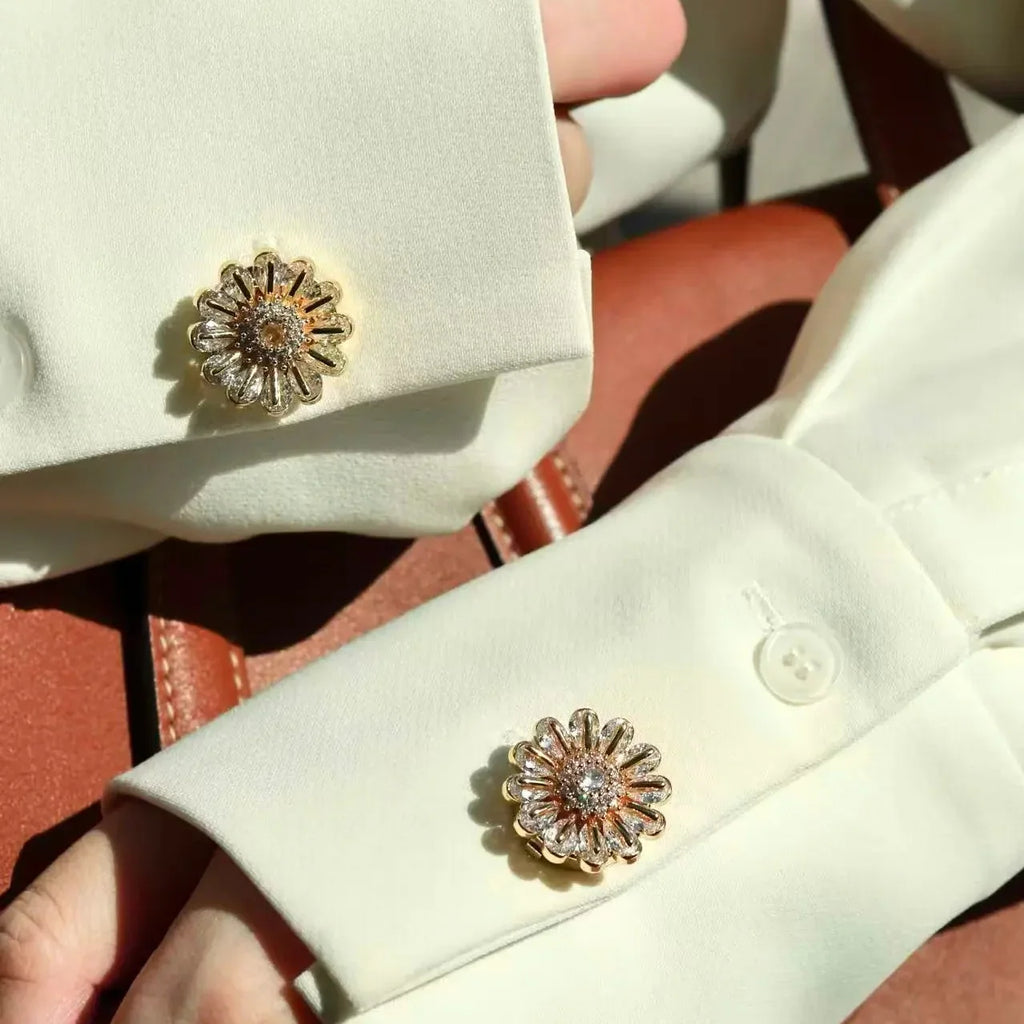 Bellis Button Cover Set – Full-Bloom Cubic Zirconia Daisy in Gold or Silver